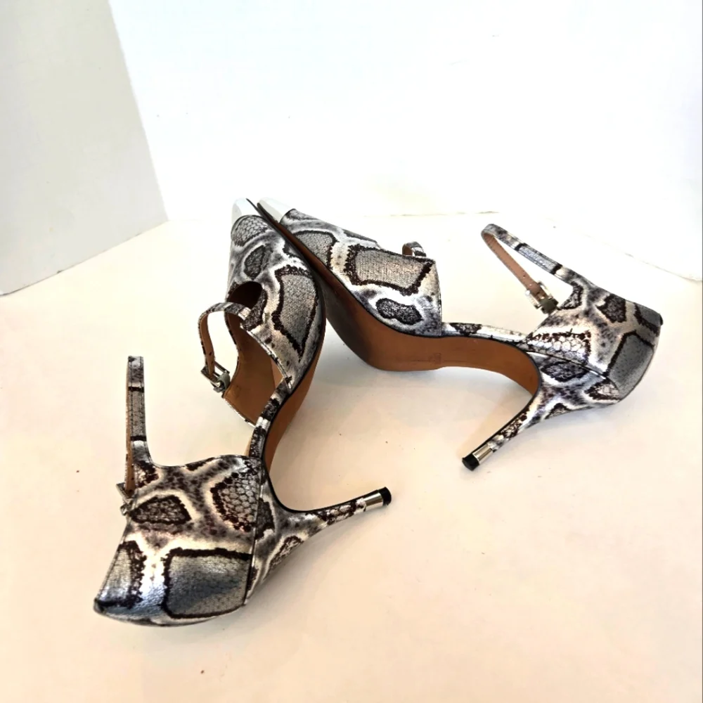 Linea Paolo Paz snake phyton print silver pumps ankle strap